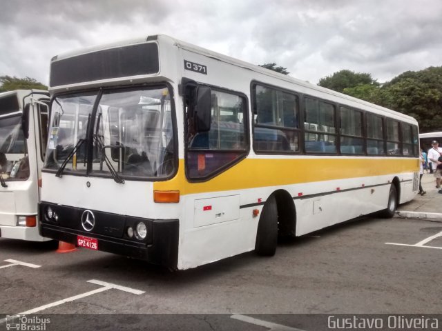 Ônibus Particulares 4126 na cidade de São Paulo, São Paulo, Brasil, por Gustavo Oliveira. Número da foto: #5923664.