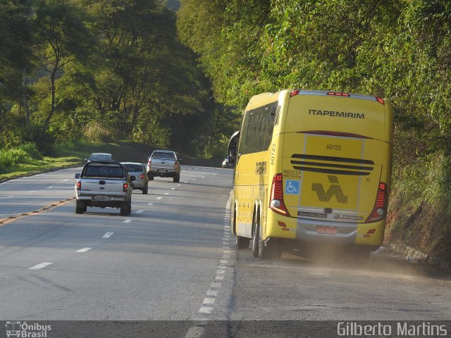 Viação Itapemirim 60725 na cidade de Juiz de Fora, Minas Gerais, Brasil, por Gilberto Martins. ID da foto: 5923171.