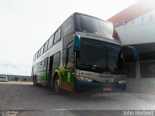 Guarani Transportes 2000 na cidade de Caruaru, Pernambuco, Brasil, por John Herbert. Número da foto: #5923466.