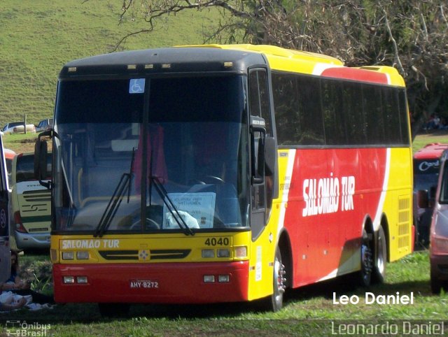 Salomão Tur 4040 na cidade de Natividade, Rio de Janeiro, Brasil, por Leonardo Daniel. ID da foto: 5924666.