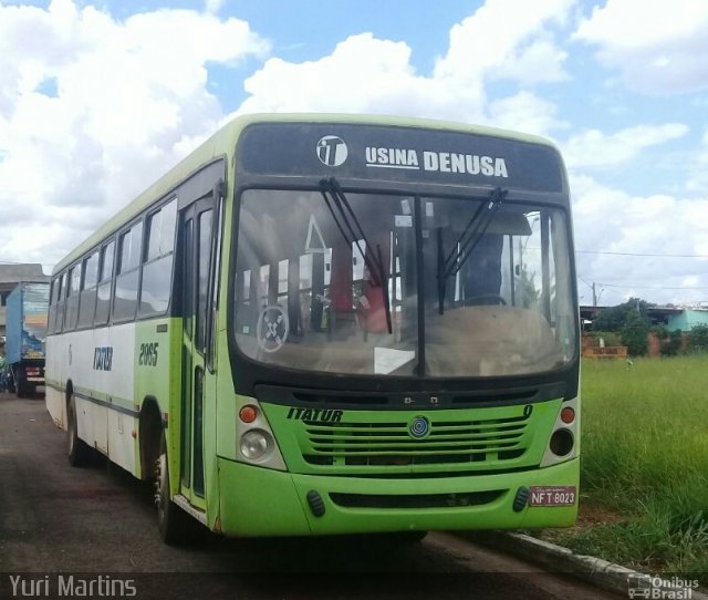 Itatur 2065 na cidade de Goiânia, Goiás, Brasil, por Yuri Martins. ID da foto: 5926717.