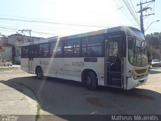 Transportes São Silvestre A37639 na cidade de São Gonçalo, Rio de Janeiro, Brasil, por Matheus Mikaimitis . Número da foto: #5926836.