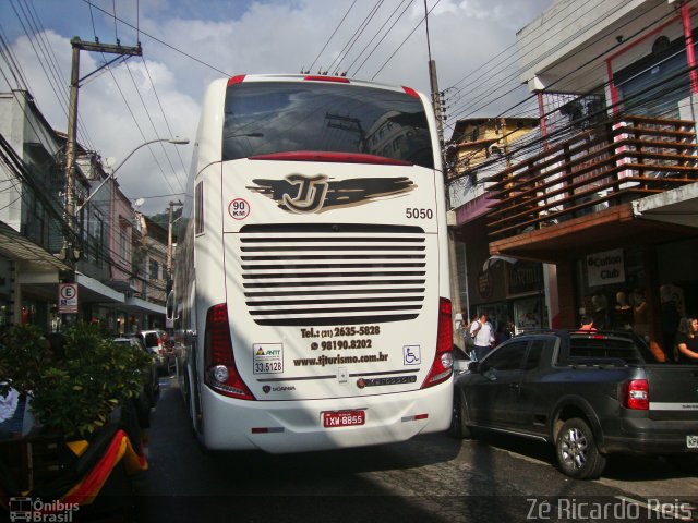 TJ Turismo 5050 na cidade de Petrópolis, Rio de Janeiro, Brasil, por Zé Ricardo Reis. ID da foto: 5929198.