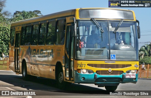 Viação Garcia 7577 na cidade de Rolândia, Paraná, Brasil, por Romílio Busólogo Silva . ID da foto: 5998210.