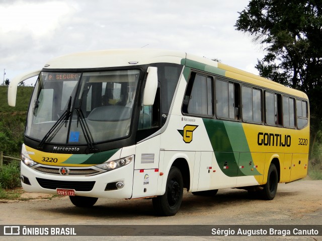 Empresa Gontijo de Transportes 3220 na cidade de Almenara, Minas Gerais, Brasil, por Sérgio Augusto Braga Canuto. ID da foto: 5997815.