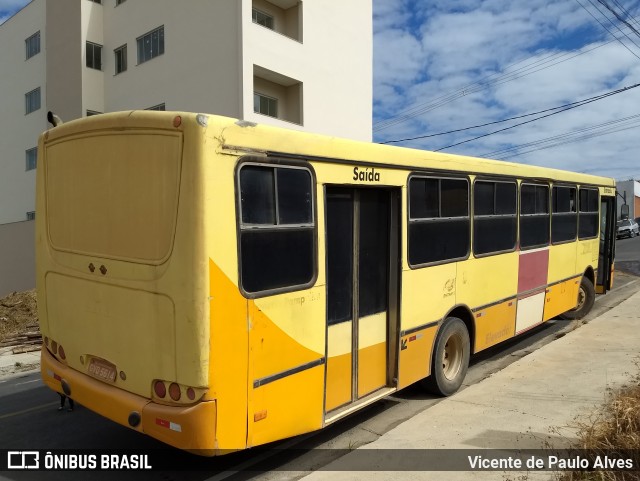 Líder Turismo 5614 na cidade de Santo Antônio do Monte, Minas Gerais, Brasil, por Vicente de Paulo Alves. Número da foto: #5999239.