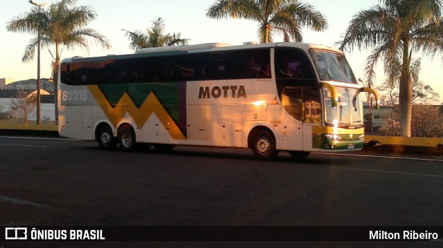 Viação Motta 80218 na cidade de Londrina, Paraná, Brasil, por Milton Ribeiro. Número da foto: #6001751.
