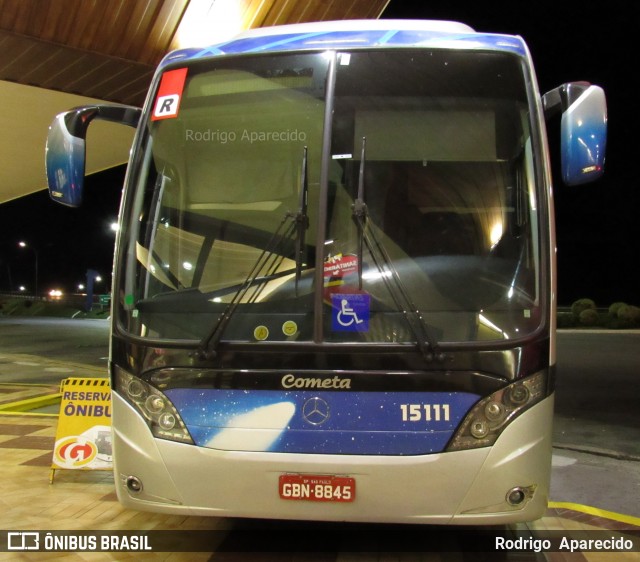 Viação Cometa 15111 na cidade de Oliveira, Minas Gerais, Brasil, por Rodrigo  Aparecido. ID da foto: 6002549.