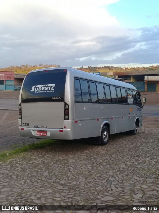 Sudeste Transporte e Turismo 5455 na cidade de Conselheiro Lafaiete, Minas Gerais, Brasil, por Rubens  Faria. ID da foto: 6008547.