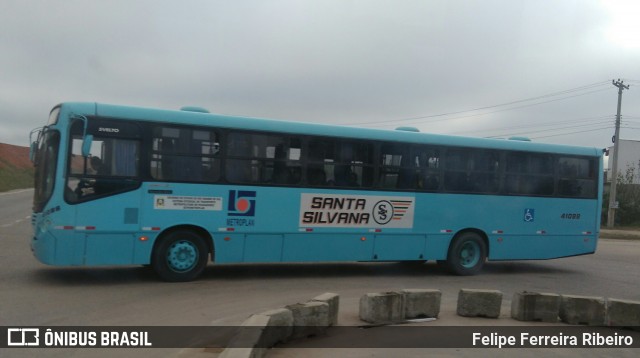 Empresa de Transportes Santa Silvana 41088 na cidade de Brasil, por Felipe Ferreira Ribeiro. ID da foto: 6009270.