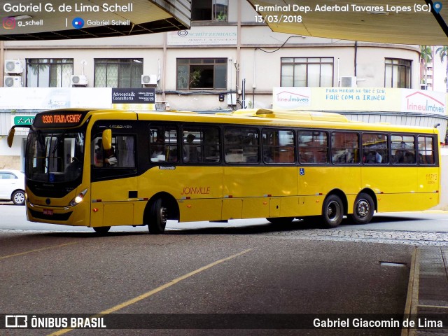Gidion Transporte e Turismo 11713 na cidade de Joinville, Santa Catarina, Brasil, por Gabriel Giacomin de Lima. Número da foto: #6009985.