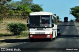 Ônibus Particulares 2720 na cidade de Limoeiro, Pernambuco, Brasil, por Liliane Xavier. Número da foto: #:id.