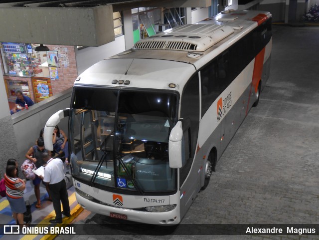 Viação Cidade do Aço RJ 174.117 na cidade de Cruzeiro, São Paulo, Brasil, por Alexandre  Magnus. Número da foto: #6011519.