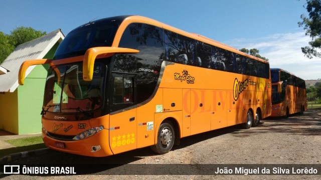 Oliver Turismo 257 na cidade de Cesário Lange, São Paulo, Brasil, por João Miguel da Silva Lorêdo. ID da foto: 6011825.