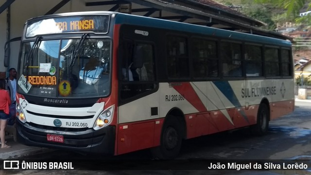 Viação Sul Fluminense RJ 202.060 na cidade de Valença, Rio de Janeiro, Brasil, por João Miguel da Silva Lorêdo. ID da foto: 6011812.