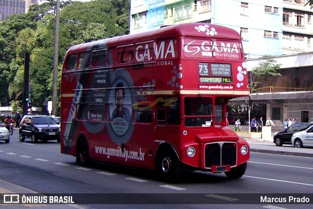 Ônibus Particulares 1965 na cidade de São Paulo, São Paulo, Brasil, por Marcus Prado. ID da foto: 6014203.