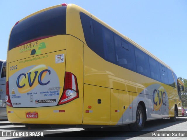 Santa Luzia Transporte e Turismo - Geneve Turismo 2022 na cidade de Penha, Santa Catarina, Brasil, por Paulinho Sartor. ID da foto: 6015145.