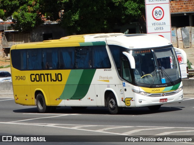 Empresa Gontijo de Transportes 7040 na cidade de Salvador, Bahia, Brasil, por Felipe Pessoa de Albuquerque. ID da foto: 6017111.