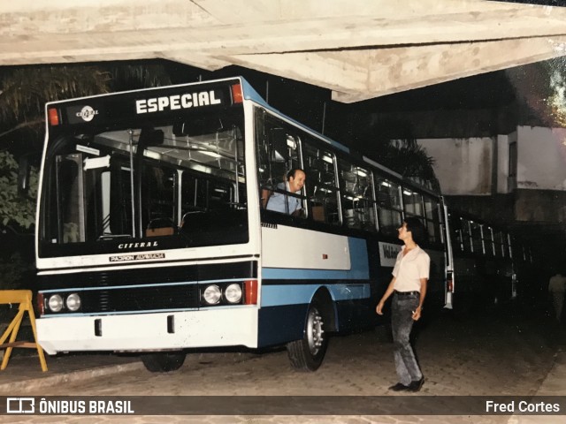 Expresso Valônia  na cidade de Itajubá, Minas Gerais, Brasil, por Fred Cortes. Número da foto: #6022724.
