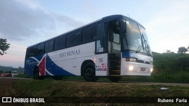 Expresso Rio Minas 2090 na cidade de Entre Rios de Minas, Minas Gerais, Brasil, por Rubens  Faria. ID da foto: 6022680.