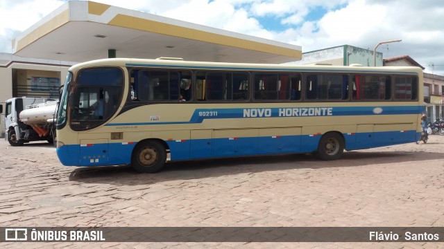 Viação Novo Horizonte 902311 na cidade de Barra da Estiva, Bahia, Brasil, por Flávio  Santos. ID da foto: 6022397.