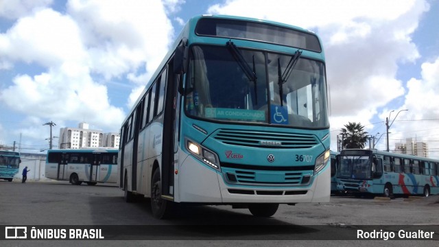 Viação Santa Cecília 707 na cidade de Fortaleza, Ceará, Brasil, por Rodrigo Gualter. Número da foto: #6023724.