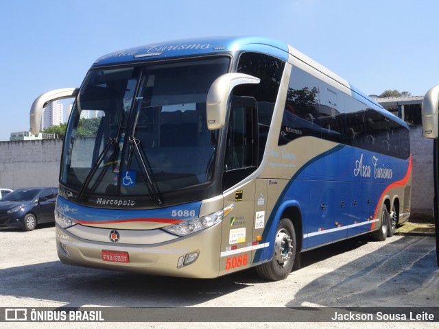 Arca Turismo 5086 na cidade de São Paulo, São Paulo, Brasil, por Jackson Sousa Leite. Número da foto: #6023619.