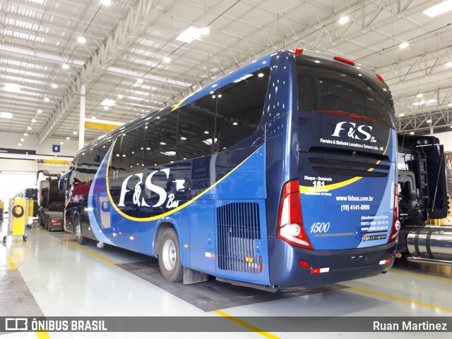 F&S Bus - Ferreira & Stefanini Locadora e Turismo 1500 na cidade de Caxias do Sul, Rio Grande do Sul, Brasil, por Ruan Martinez. Número da foto: #6026351.