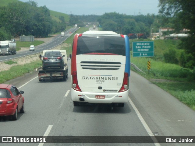 Auto Viação Catarinense 3345 na cidade de Registro, São Paulo, Brasil, por Elias  Junior. ID da foto: 5975624.