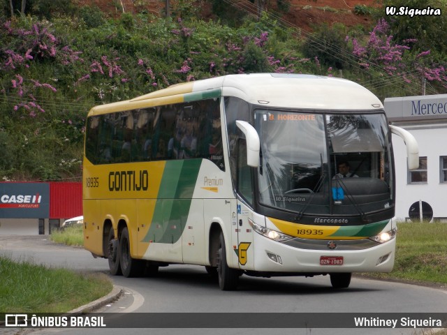 Empresa Gontijo de Transportes 18935 na cidade de Manhuaçu, Minas Gerais, Brasil, por Whitiney Siqueira. ID da foto: 5980687.