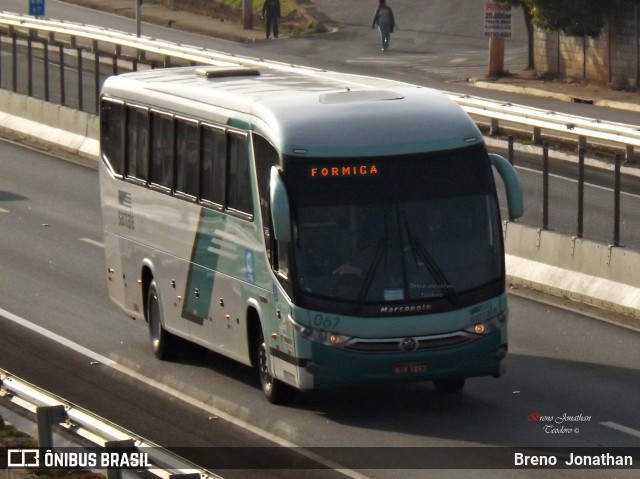 Santa Fé Transportes 067 na cidade de Mateus Leme, Minas Gerais, Brasil, por Breno  Jonathan. Número da foto: #5983788.
