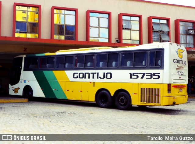 Empresa Gontijo de Transportes 15735 na cidade de Governador Valadares, Minas Gerais, Brasil, por Tarcilo  Meira Guzzo. ID da foto: 5986597.