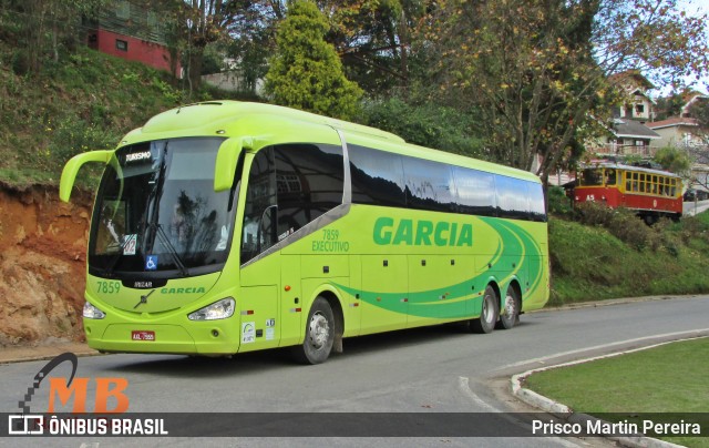 Viação Garcia 7859 na cidade de Campos do Jordão, São Paulo, Brasil, por Prisco Martin Pereira. ID da foto: 5986108.