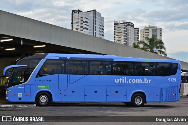 UTIL - União Transporte Interestadual de Luxo 9129 na cidade de Mogi das Cruzes, São Paulo, Brasil, por Douglas Alvim. Número da foto: #5988424.