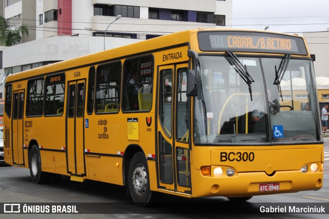 Transporte Coletivo Glória BC300 na cidade de Curitiba, Paraná, Brasil, por Gabriel Marciniuk. Número da foto: #5988656.