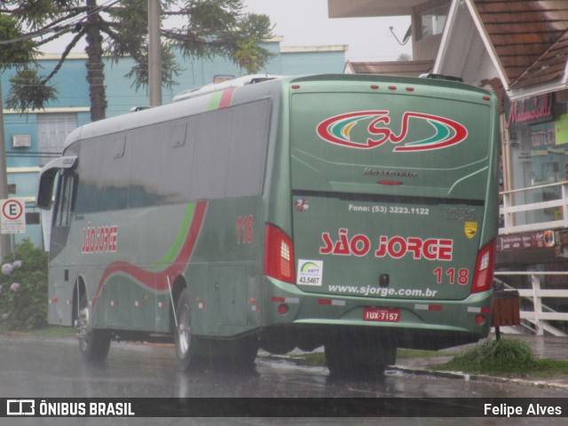 São Jorge de Transportes 118 na cidade de Canela, Rio Grande do Sul, Brasil, por Felipe Alves. Número da foto: #5989094.