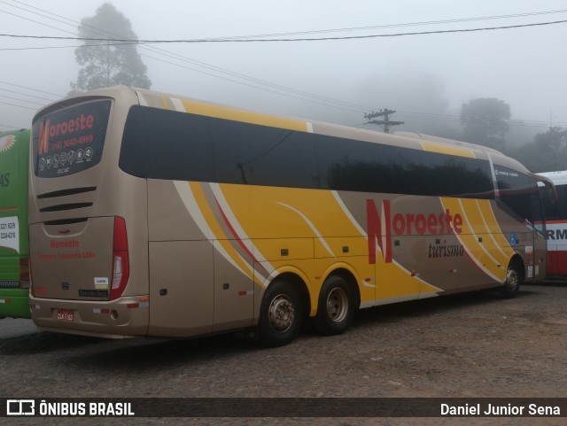 Noroeste Turismo e Transporte 13000 na cidade de Ouro Preto, Minas Gerais, Brasil, por Daniel Junior Sena. ID da foto: 5988761.