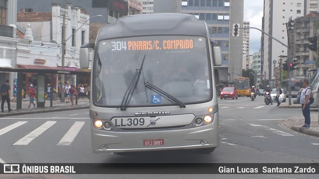 Araucária Transportes Coletivos LL309 na cidade de Curitiba, Paraná, Brasil, por Gian Lucas  Santana Zardo. Número da foto: #6044858.