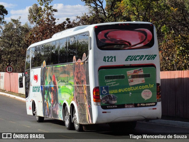 Eucatur - Empresa União Cascavel de Transportes e Turismo 4221 na cidade de Brasília, Distrito Federal, Brasil, por Tiago Wenceslau de Souza. ID da foto: 6045697.