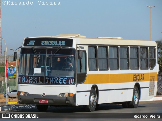 Tribal Tur 2488 na cidade de Novo Gama, Goiás, Brasil, por Ricardo Vieira. ID da foto: 6047061.