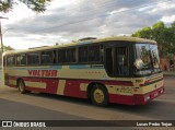 Voltur 2002 na cidade de Brasil, por Lucas Pedro Trojan. Número da foto: #:id.