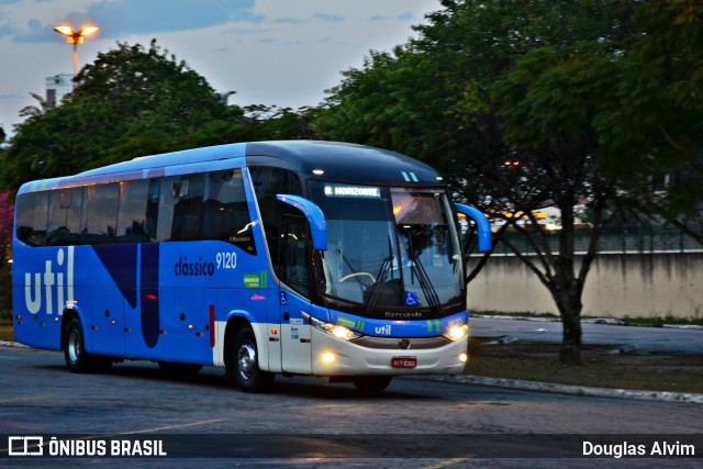 UTIL - União Transporte Interestadual de Luxo 9120 na cidade de Mogi das Cruzes, São Paulo, Brasil, por Douglas Alvim. ID da foto: 6049726.