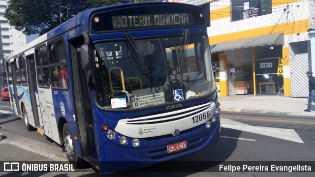 MobiBrasil Diadema 12066 na cidade de Diadema, São Paulo, Brasil, por Felipe Pereira Evangelista. Número da foto: #6051386.