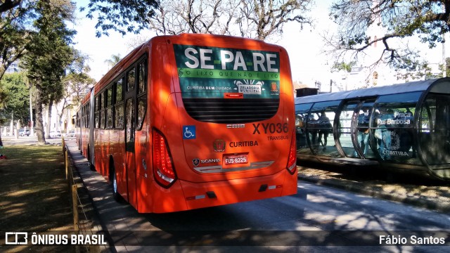 Auto Viação Redentor XY036 na cidade de Curitiba, Paraná, Brasil, por Fábio Santos. ID da foto: 6054886.