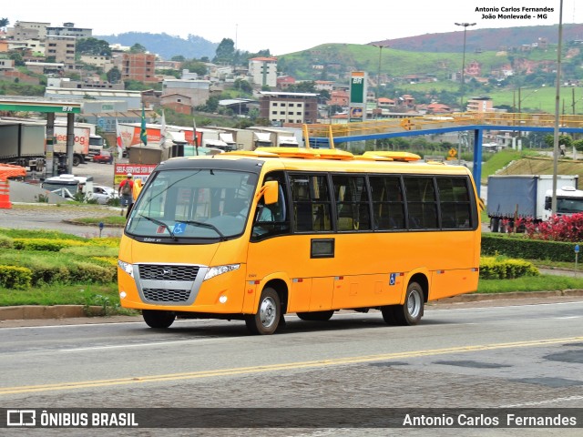 Transporte Suplementar de Belo Horizonte 1000 na cidade de João Monlevade, Minas Gerais, Brasil, por Antonio Carlos Fernandes. Número da foto: #6053851.