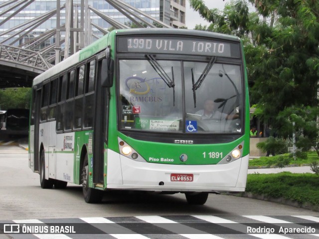 Viação Santa Brígida 1 1891 na cidade de São Paulo, São Paulo, Brasil, por Rodrigo  Aparecido. ID da foto: 6055969.