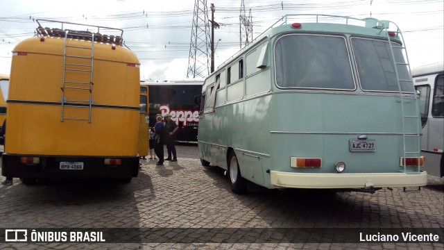 Ônibus Particulares  na cidade de Campo Largo, Paraná, Brasil, por Luciano Vicente. ID da foto: 6058294.