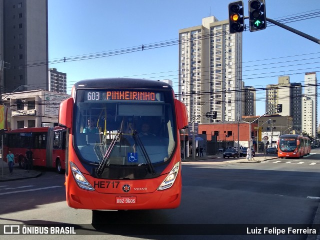 Auto Viação Redentor HE717 na cidade de Curitiba, Paraná, Brasil, por Luiz Felipe Ferreira. Número da foto: #6061116.