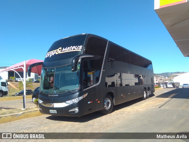 Ônibus Particulares Jorge e Mateus na cidade de Alpinópolis, Minas Gerais, Brasil, por Matheus Avila. ID da foto: 6062665.