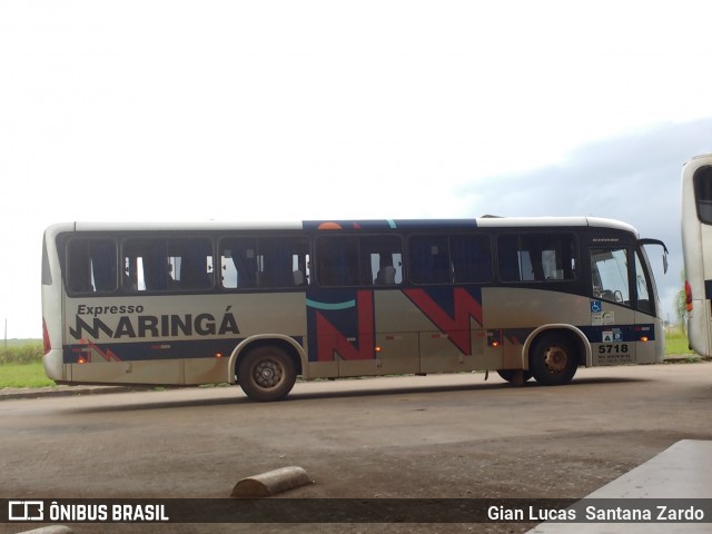 Expresso Maringá 5718 na cidade de Campo Mourão, Paraná, Brasil, por Gian Lucas  Santana Zardo. Número da foto: #6066442.